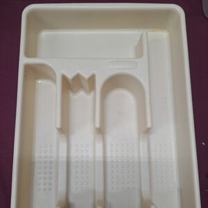 Vintage Rubbermaid Cutlery Tray In A Cream Color